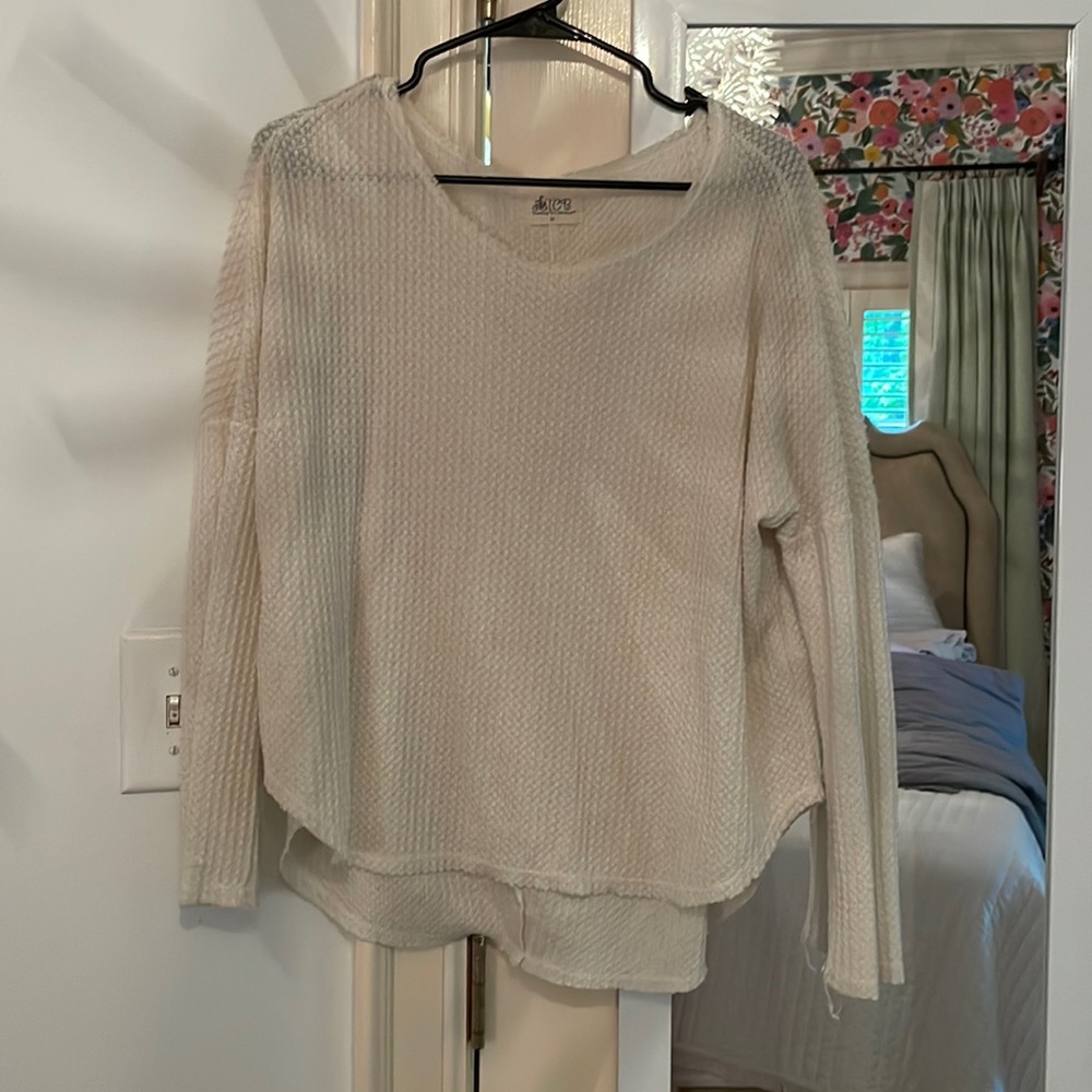 Medium Traveling chic boutique sweater